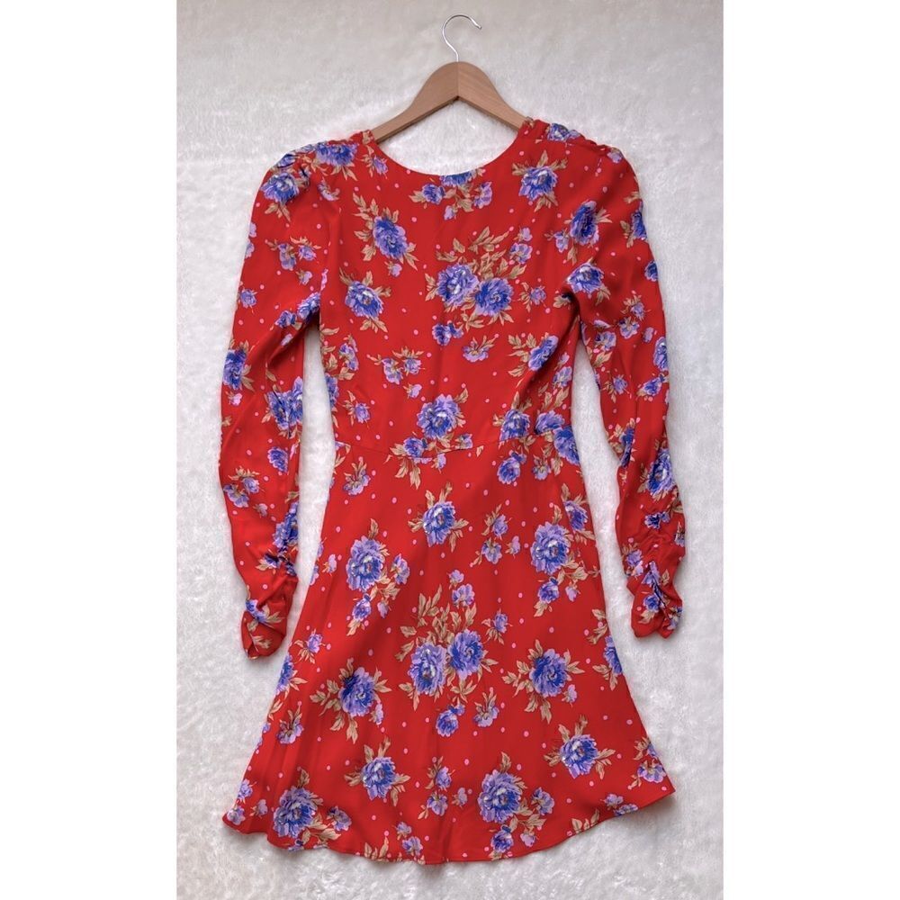 NWT Zara Blogger’s Favorite Red Floral Long Sleeve V-Neck Wrap Dress, Small - Picture 15 of 16